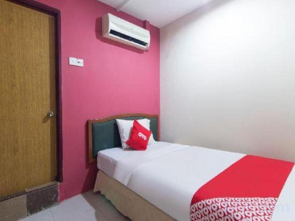 Oyo 44100 Hotel Casavilla Petaling Jaya Exteriér fotografie