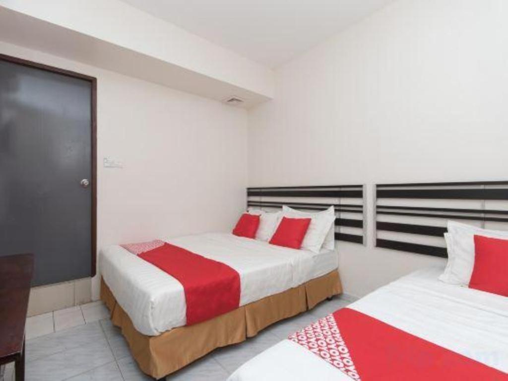 Oyo 44100 Hotel Casavilla Petaling Jaya Exteriér fotografie