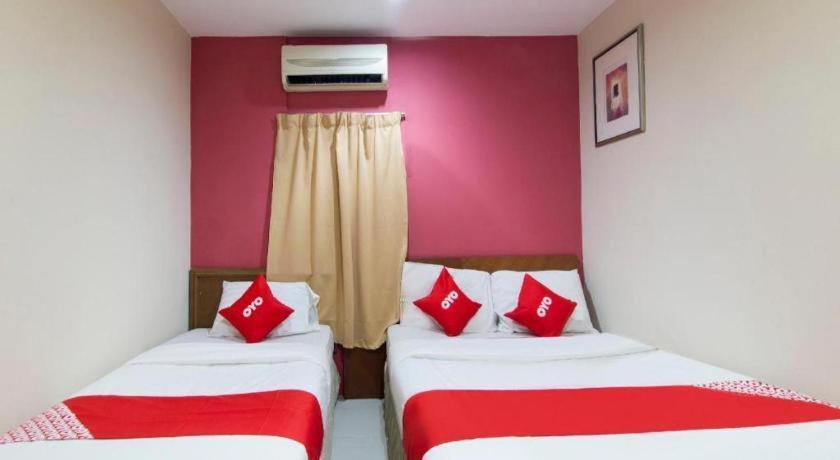 Oyo 44100 Hotel Casavilla Petaling Jaya Exteriér fotografie